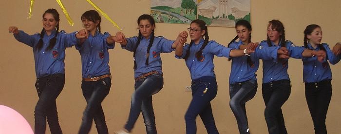 Traditional-Armenian-Dance-Costumes