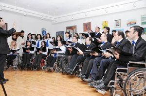 Paros performing at the Naregatsi Art Institute.